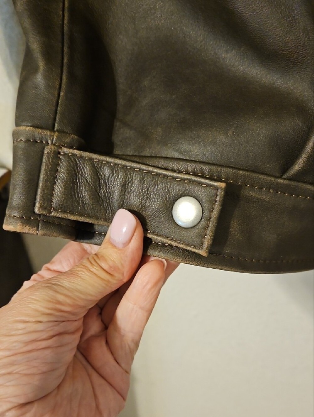 Quince Oversized Leather Bomber Jacket For Women In Distressed Brown Size Medium - Picture 8 of 9